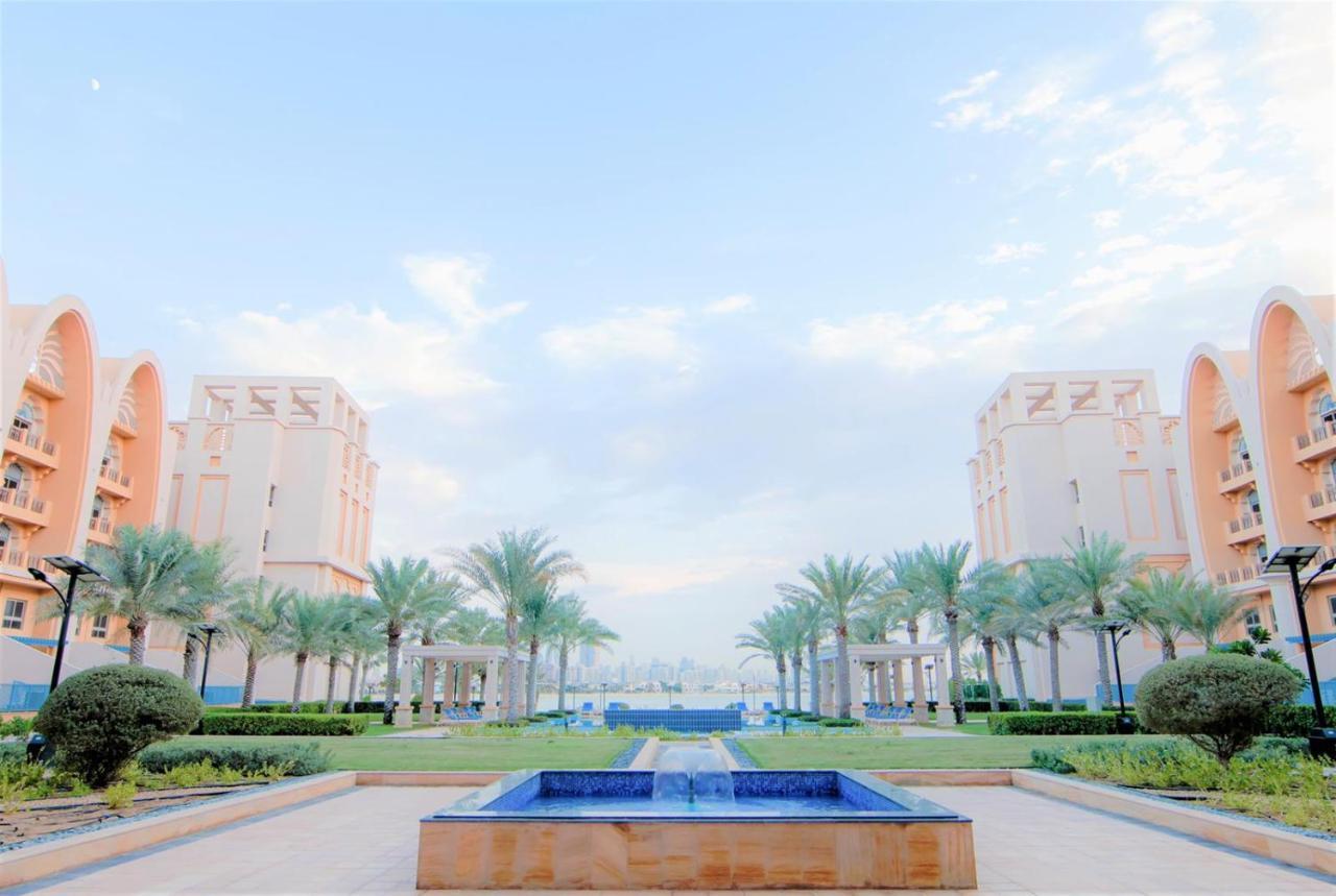 Simply Comfort In Sarai Palm Jumeirah Dubai Eksteriør bilde
