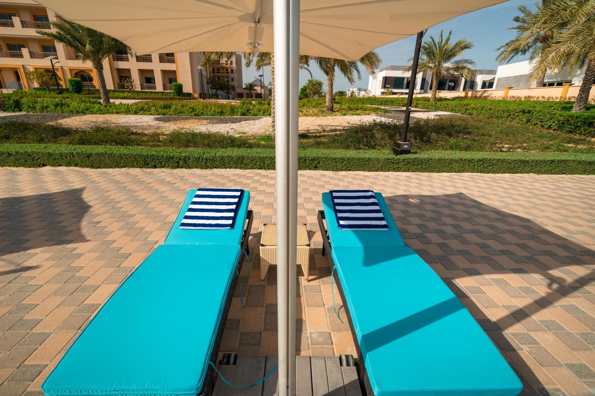 Simply Comfort In Sarai Palm Jumeirah Dubai Eksteriør bilde